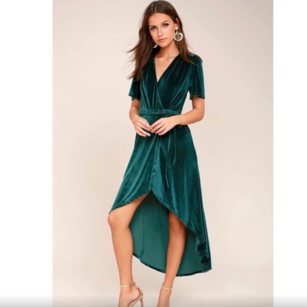 Lulu’s velvet wrap dress